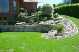 Giardiniere professionista, chiamatemi e sarete contenti. Home Mischa Gartenbau Gartenplanung Gartengestaltung Gartenpflege Und Landschaftsgartner Fur Vlotho Minden Lubbecke Herford Und Bad Oeynhausen