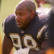 Former Chargers DL Shawn Lee dead at 44