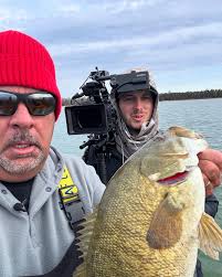 Goodbye Sturgeon Bay... Goodbye NFL Draft... Let's GO! Huge thanks to  @keepinitreelfishing23 for letting the Z crew crash for a few days! And a  huge thanks to my team partner @adam.rasmussen for