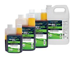 Standard technique on a clean engine is to wipe up with rags, using sticks to get in tough spots, and watch. Aviation Fluorescent Leak Detection Spectroline