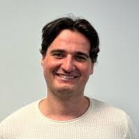 Kacey Holton's Instagram, Twitter & Facebook