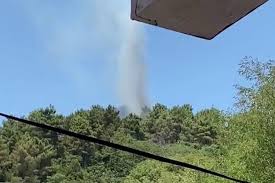 Beykoz\'da ormanlık alanda çıkan yangın, yerden ve havadan müdahale ile kontrol altına alındı. Eohh0t5urk5oim