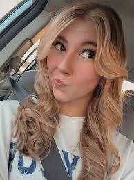 Beth Barry (@barrybeth29) • Instagram photos and videos