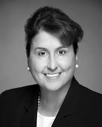 Adapting the Incident Command Model for Knowledge-Based Crises