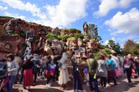 ディズニー混雑予想