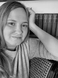 Ashleigh Meyer's Instagram, Twitter & Facebook