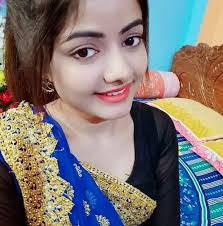 Nita Ray's Instagram, Twitter & Facebook