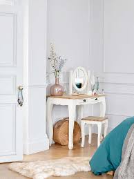 How To Create The Perfect Dressing Table In Your Bedroom