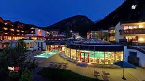 The property has a spa and wellness area with an indoor and outdoor pool, a finnish sauna, steam bath, infrared cabin, fitness. Bergfex Hotel Tyrol Am Haldensee Hotel Gran Haldensee Tannheimer Tal