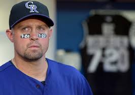 Colorado Rockies pay visit to Aurora shooting survivors and hospital staff 