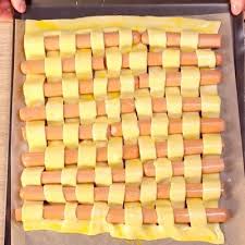 Damier Feuillete De Knacki Recette Feuillete Knacki Apero Pate Feuilletee