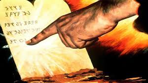 Sin embargo, el catecismo de la iglesia católica romana enseña los diez mandamientos de la siguiente manera: Es Cierto Que La Iglesia Catolica Cambio Los 10 Mandamientos Telegraph