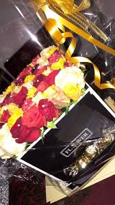 Problem is, finding the best valentine's day gift for her can be daunting. Pin By Bar Belinsky On Uploaded Flowers Bouquet Gift Flower Gift Valentines Roses