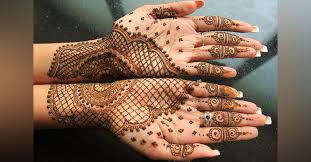 Punjabi mehndi designs makes the bridal look perfect. The Best Mehendiwalas In Delhi Lbb Delhi