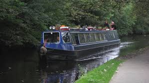 01672 851 550 mobile/additional tel: Pennine Moonraker Canal Cruises Places To Go Lets Go With The Children