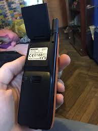 Benefon ESC - Первый телефон с GPS