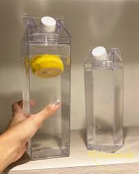 It came with a cleaning brush that makes it easier to clean and the packaging was so cute!! 1 Liter Aesthetic Clear Milk Carton Water Bottle Acrylic Drinking Tumbler Water Juice Drinks Outdoor Fun Travel Home Lazada Ph