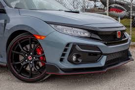 2020 honda civic type r vs. 2020 Honda Civic Type R Review Same Lovable Type R With One Caveat News Cars Com