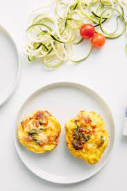 Summer Egg Muffins With Zucchini Noodles Inspiralized Healthy Veggie Forward Recipes With A Bit Of Motherhood Realness Recipe Summer Squash Recipes Spiralizer Recipes Healthy Work Snacks