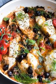 40 Mediterranean Diet Dinner Recipes You Can Make In 30 Minutes Or Less Easy Mediterranean Diet Recipes Mediterranean Diet Recipes Mediterranean Seafood Recipe