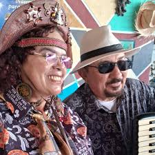 E vamo se encontrando nos palcos e fandangos , com as graças e bençãos de  Deus 🙏🙏