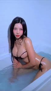 Korean BJ 배라소니 tease - unforgettable moments