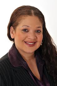 Nuwe 7de Laan-egpaar bring vuurwerke in Hillside