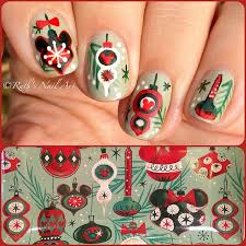 Christmas Disney Nails Ruthsnailart Nailart With Images Disney Nails Disney Christmas Nails Nail Art Disney