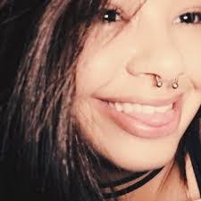 Jocelyn Shields's Instagram, Twitter & Facebook