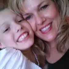 Crystal Stults (@CsStults)