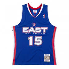 Après sa carrière, il a vu son maillot n.53 retiré, et s'est reconverti en commentateur. All Star Basket4ballers
