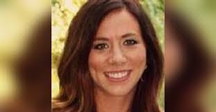 Lili Young's Instagram, Twitter & Facebook