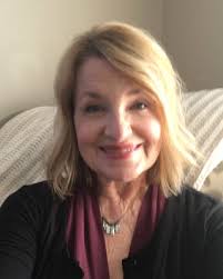 Laura Rand's Instagram, Twitter & Facebook