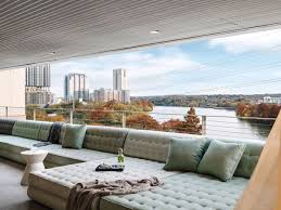 As every bar in austin closes temporarily in order to control. Best Rooftop Bars And Restaurants At Austin Restaurants And Hotels Eater Austin