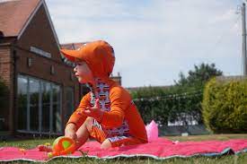 D) i was in such a hurry that i left one of my bags. Pop In Beach Suit Uv 50