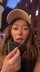 Sienna Hubert Ross Dv