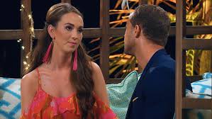 Who wins the bachelor 2019? Der Bachelor 2019 Christina Grass Erklart Ihren Ausraster