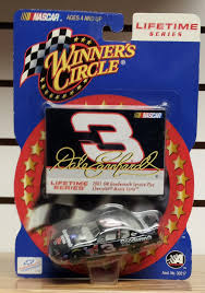 Dale earnhardt says racing at talladega superspeedway in alabama is like a big game of chess. Smncc Nascar Racing Nascar Die Cast 1 64 Scale 2001 02 Winner S Circle Lifetime Dale Earnhardt 1 64 3 Dale Earnhardt Goodwrench 01 8 8