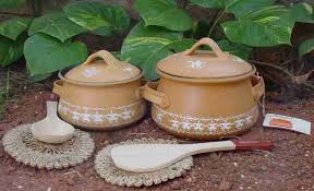 Since metal cookware has dominated the kitchen scene, clay cookware was not needed. Benefits Of Cooking In Clay Pots