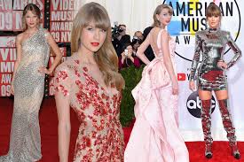 Taylor swift wore monique lhuillier, above, to 'the giver' premiere at the ziegfeld on monday. Taylor Swift S 30 Best Red Carpet Looks In Honor Of Her 30th Birthday
