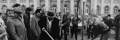 Beuys yn fryslân beuys, joseph. Joseph Beuys 7000 Eichen Museumslandschaft Hessen Kassel