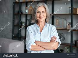 674,831 Old Age Woman Images, Stock Photos, 3D objects, & Vectors |  Shutterstock