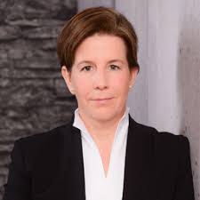 Mitarbeitende von BayWa r.e. Global