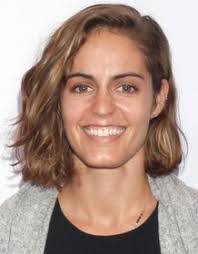 Karina Silva's Instagram, Twitter & Facebook