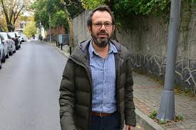 Bir demet tiyatro ile ünlenen şimşek, sonrasında dizi ve filmlerdeki performansıyla türkiye'nin üst seviye oyuncuları arasında yerini almıştır. Olgun Simsek Herhangi Bir Is Yapmiyorum Bursada Bugun Bursa Bursa Haber Bursa Haberi Bursa Haberleri Bursa