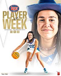 COMEBACK CLIF After a four-touchdown performance including two rushing TDs  in the fourth quarter to erase a 10-point deficit, McNeese QB Clifton  McDowell was named the @jerseymikes Southland Offensive Player of the