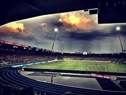 It is currently used for football and american football matches and is the home stadium of eintracht braunschweig and the new yorker lions. Eintracht Stadion Foto Bild Braunschweig Eintracht Stadion Bilder Auf Fotocommunity