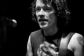 Currently performing as Kevin Lee and the Kings, the band was earlier known  as Kevin Lee and the Lonesome City Kings. During that timeframe, Kevin  Lee's cohorts included veterans of Pin-Ups, Holland,