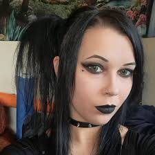 Darius Stovall's Instagram, Twitter & Facebook