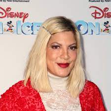 977 380 tykkäystä · 11 252 puhuu tästä. April April Nein Tori Spelling Erwartet Ihr Sechstes Kind Bildderfrau De